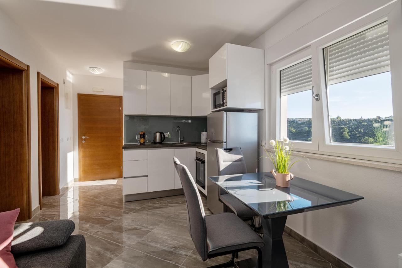 Sunny Apartment Maslina Дуба Экстерьер фото